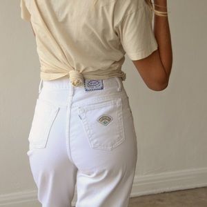 Vintage Levi’s White Jeans - Native Blue Collection